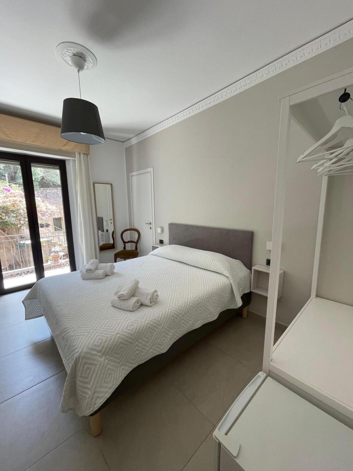 Mira Taormina Rooms Zewnętrze zdjęcie