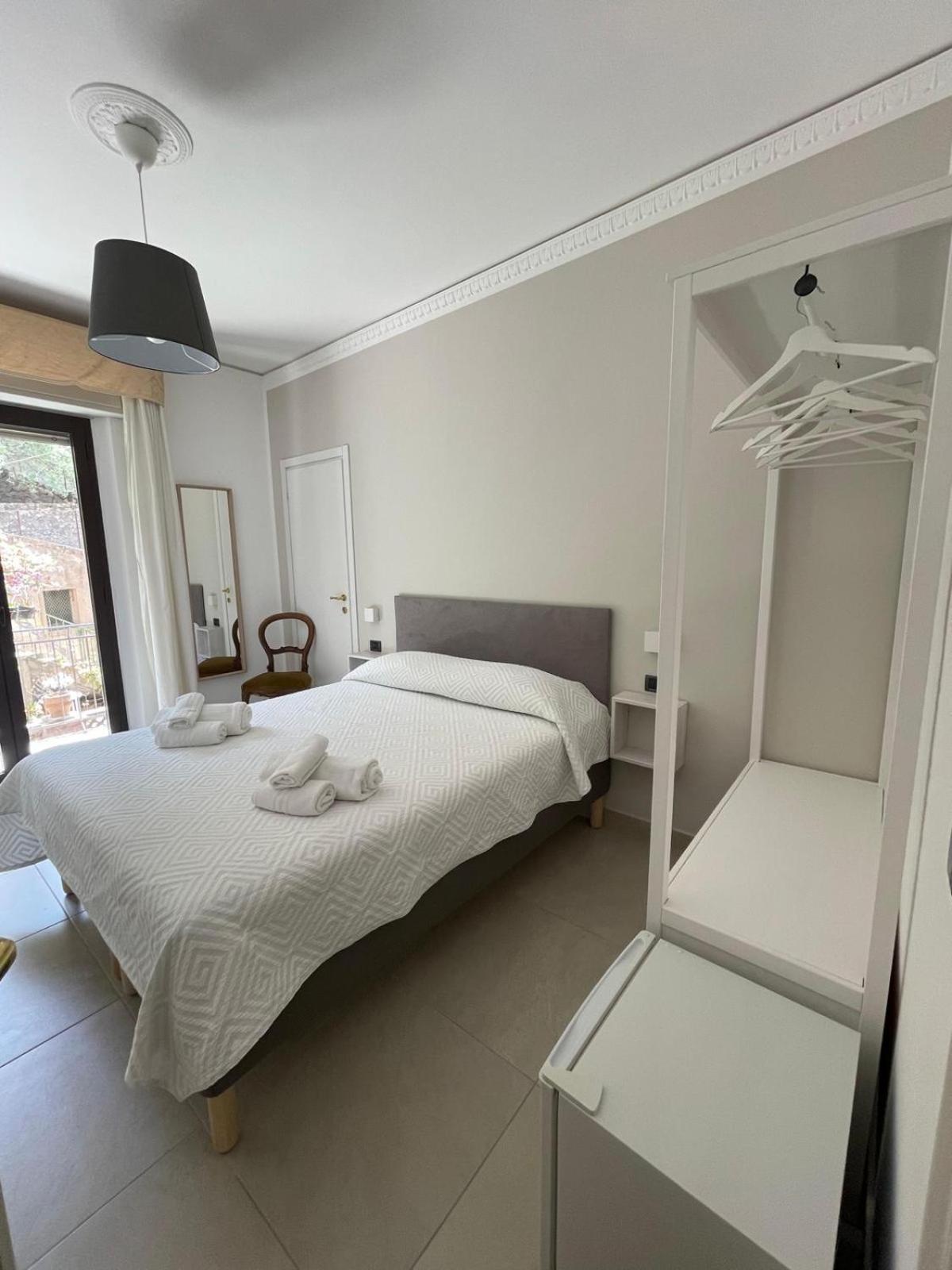 Mira Taormina Rooms Zewnętrze zdjęcie
